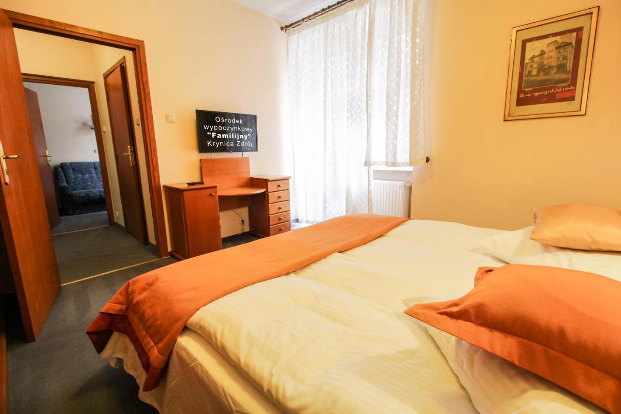 Familijny Osrodek Wypoczynkowo - Rehabilitacyjny Krynica Zdroj Otel Dış mekan fotoğraf