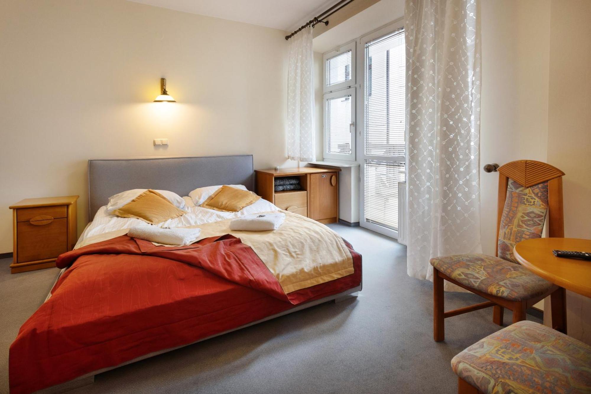 Familijny Osrodek Wypoczynkowo - Rehabilitacyjny Krynica Zdroj Otel Dış mekan fotoğraf